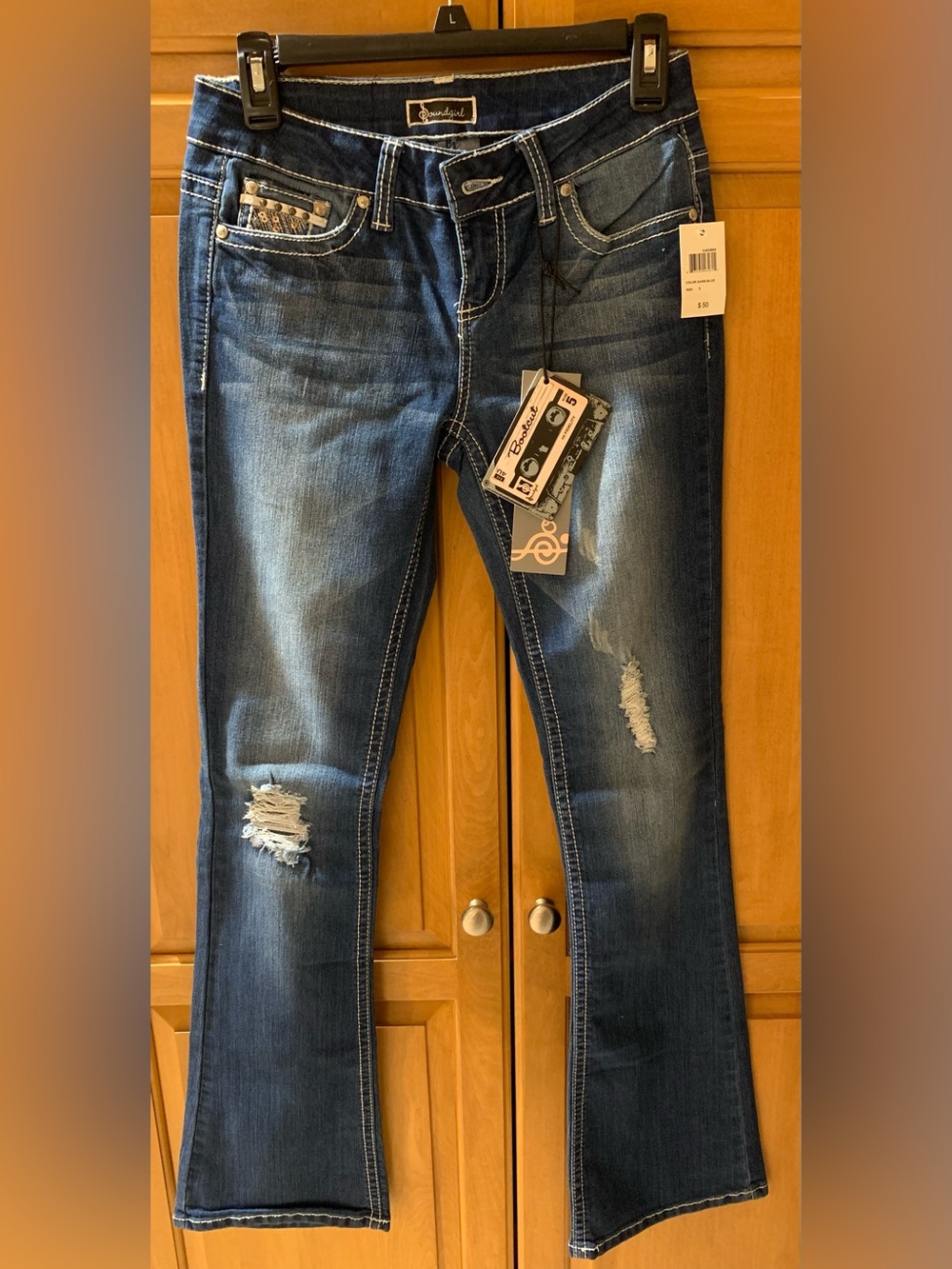 NWT Soundgirl Junior’s Distressed Dark Blue Bootcut Denim Jeans Size 5